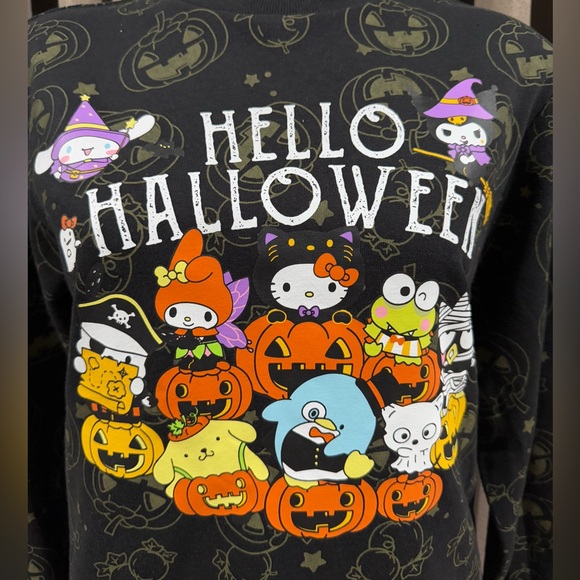 New Men’s Unisex Sanrio graphic Halloween sweatshirt S M L XXL - Picture 3 of 10